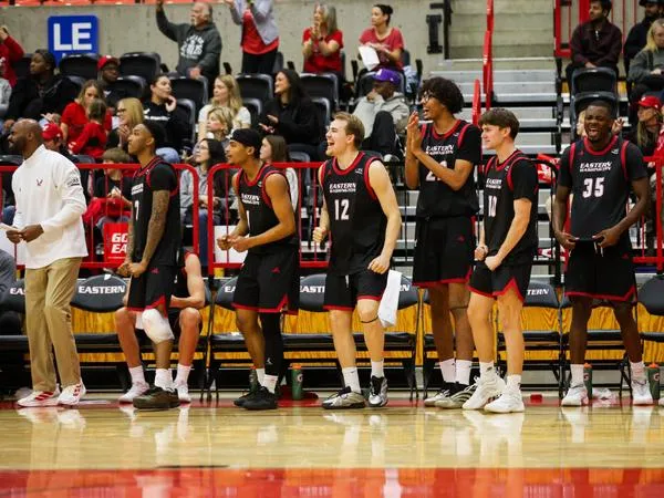 Eagles Rally Past CSU Bakersfield in Exhibition Opener