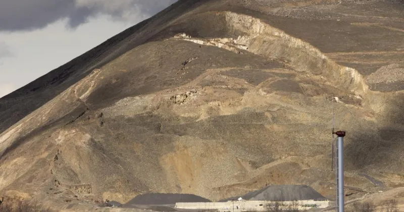 It Happened Here: Landslide on Rattlesnake Ridge first observed in 2017