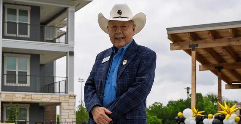 First Vietnamese American to serve as Haltom City mayor dies