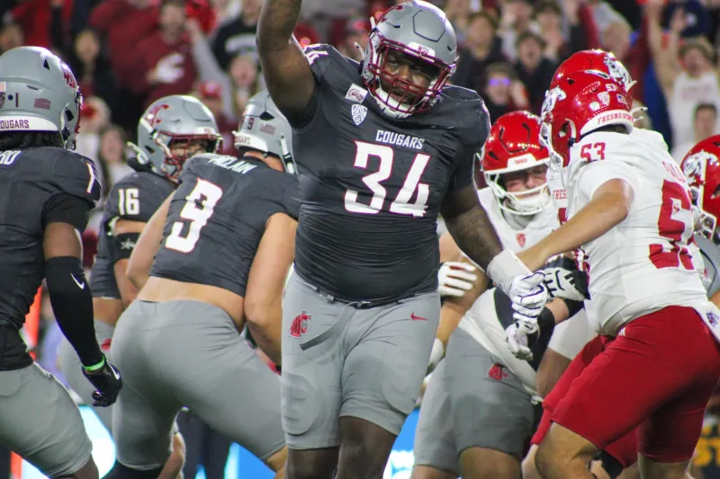 Cougar football continues losing streak in loss to Oregon State