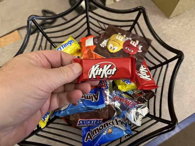 Trick or treat, WA. state's most popular Halloween candy is...