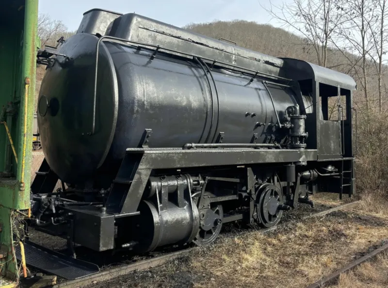 Locomotive making trek to Charleston