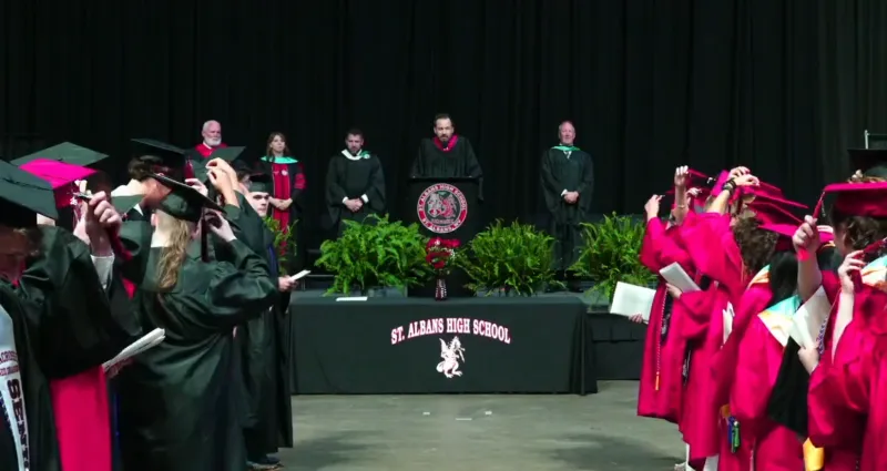 Sissonville, St. Albans High Schools kick off Kanawha County graduation season
