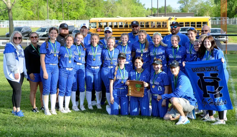 Huskies win first district title