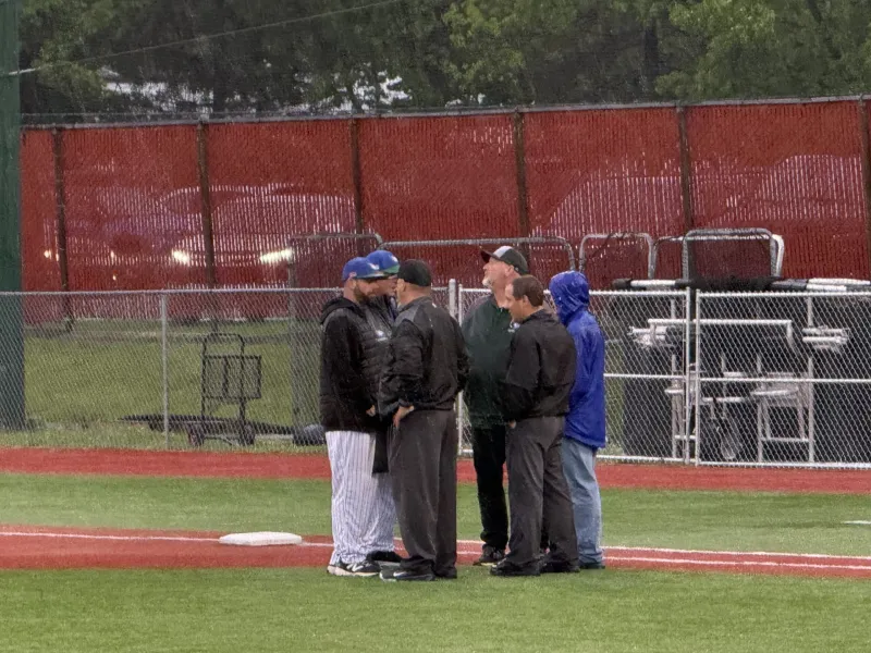 Eagles lead Hampshire 4-1 with game suspended in third inning