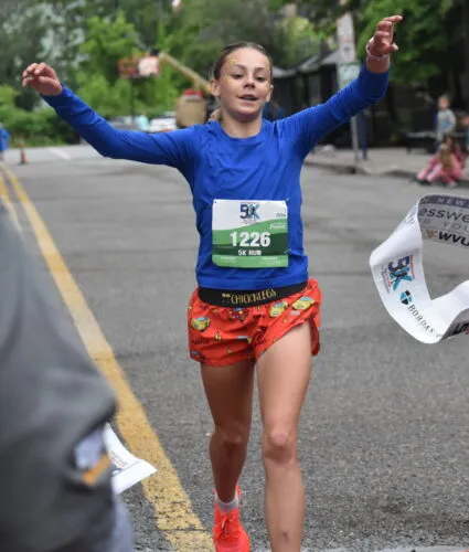 Bellaire Teen Paisley Farrier Wins Wellness Weekend Women's 5K