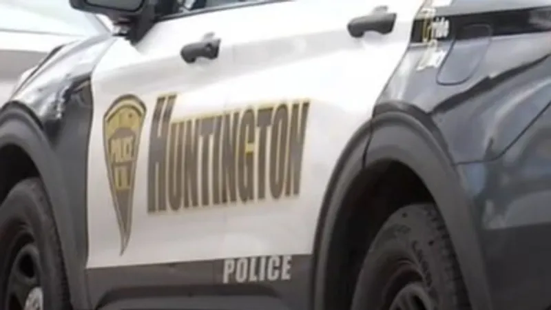 One hospitalized, one detained following Huntington stabbing incident, dispatchers say