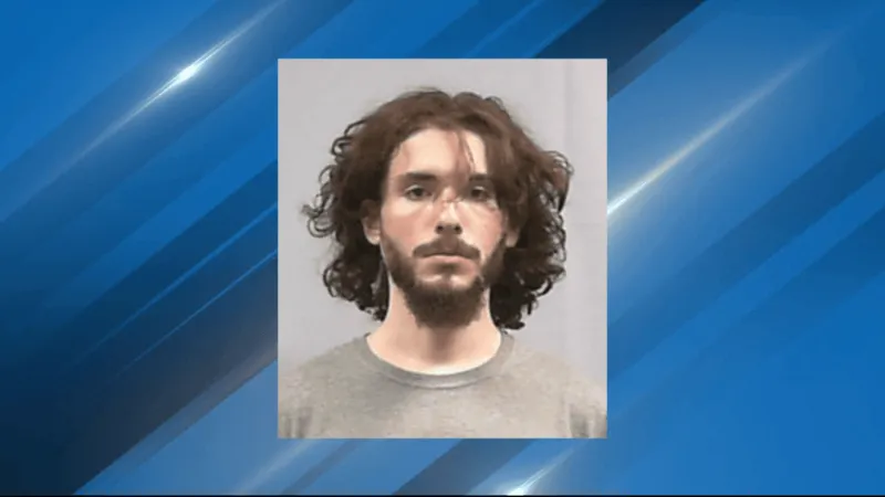 Man with active warrant in Wood County arrested after escaping hospital in Huntington