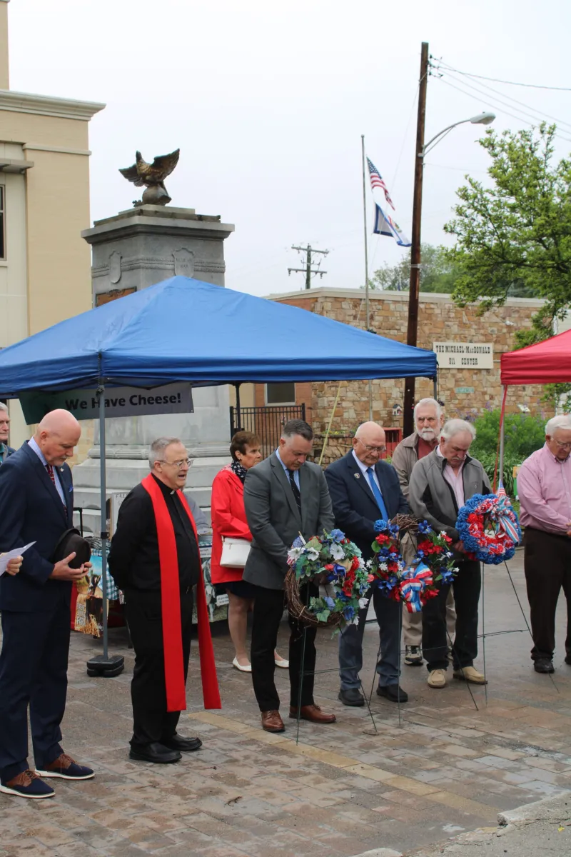Knights place wreaths for Memorial Day