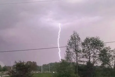 National Weather Service Says Severe Thunderstorm Warning in Place for Bridgeport, Region Until 4 P.M.
