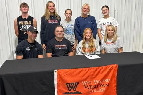 Carley Lattea to Continue Track & Field Career at West Virginia Wesleyan