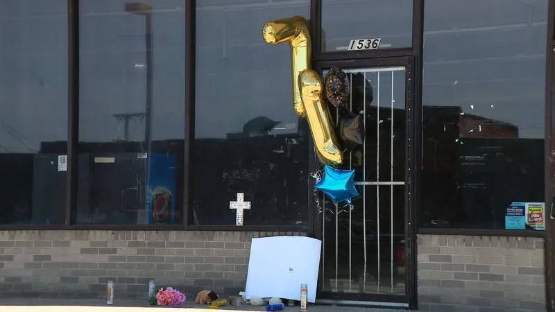 Teen suspect still at large three days after 17-year-old killed in Charleston shooting