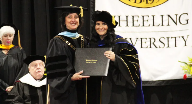 Busick receives Wheeling University teaching award
