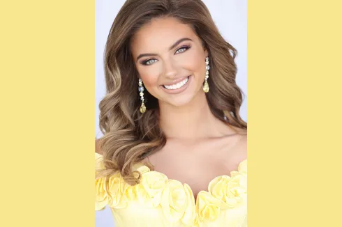 Bridgeport's Gracia Knight to Compete for Title of Miss West Virginia Teen