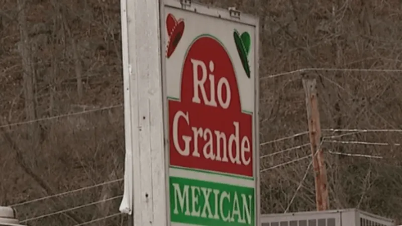 Honduran national pleads guilty to illegally reentering U.S. after Nitro ICE raid
