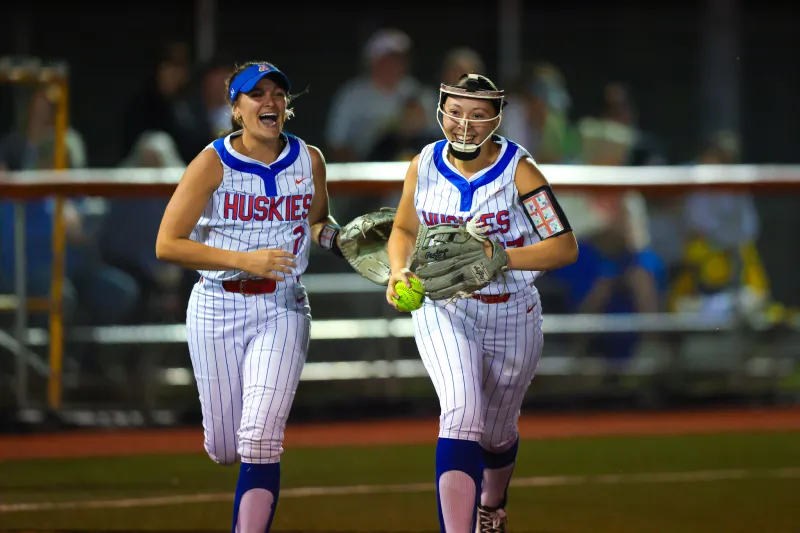Herbert Hoover scores late, tops Keyser, 5-2