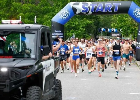 Photos: Huge Field, Beautiful Weather Makes Annual Derek Hotsinpiller Fallen Stars 5K Another Success