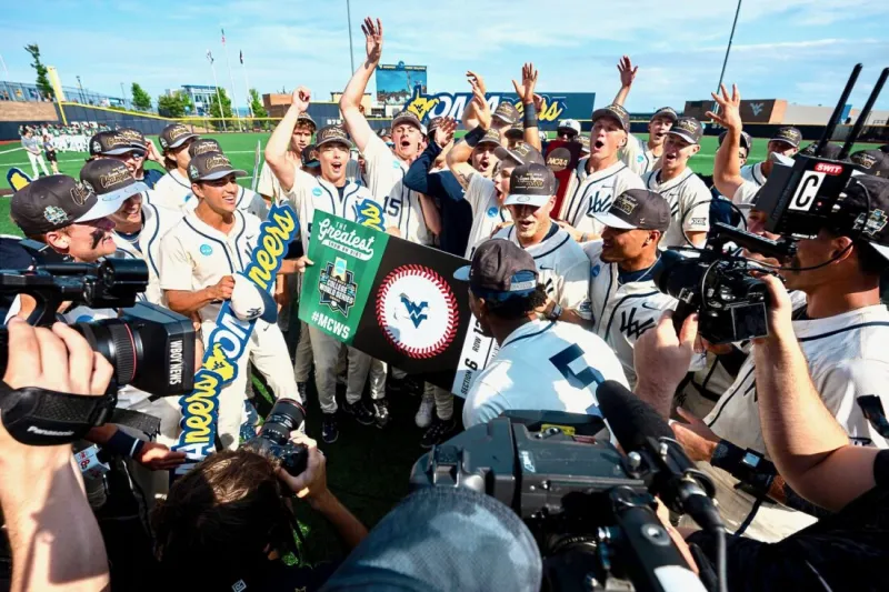 WVU clinches program's first appearance at College World Series