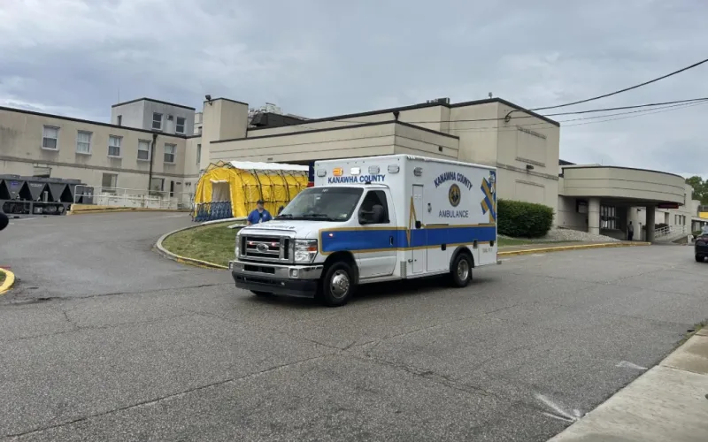 Man arrested in Kanawha County for stealing ambulance