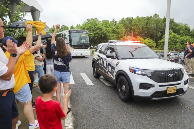 Mountaineers get send off to Omaha and College World Series
