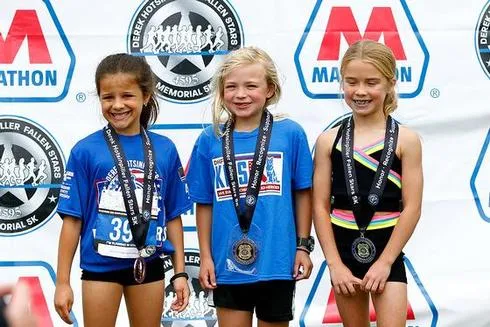 Gallery III: A Last Look at Hotsinpiller Fallen Stars 5K