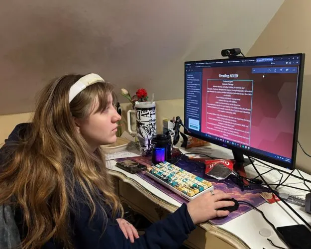 Local Girl Scout Wins $5K Scholarship For Creating ADHD Awareness Website