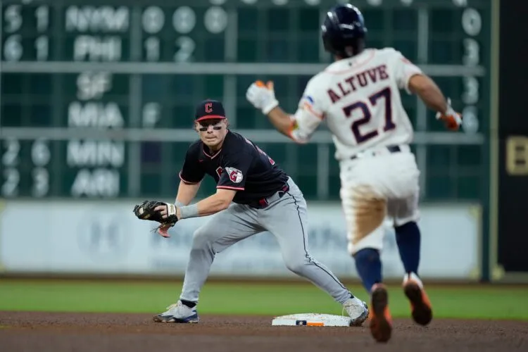 Rookie Travis Bazzana's Career Night Leads Guardians To Win