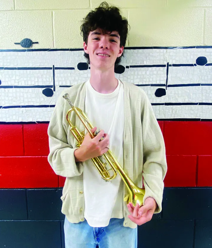 Ravenswood's Hoff receives Dunphy scholarship from West Virginia Symphony Orchestra