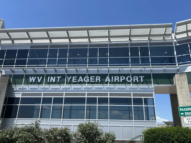 Yeager Airport director receives four percent pay increase