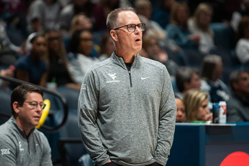 Despite almost an entirely new team, WVU women's basketball is already 'gelling' this summer