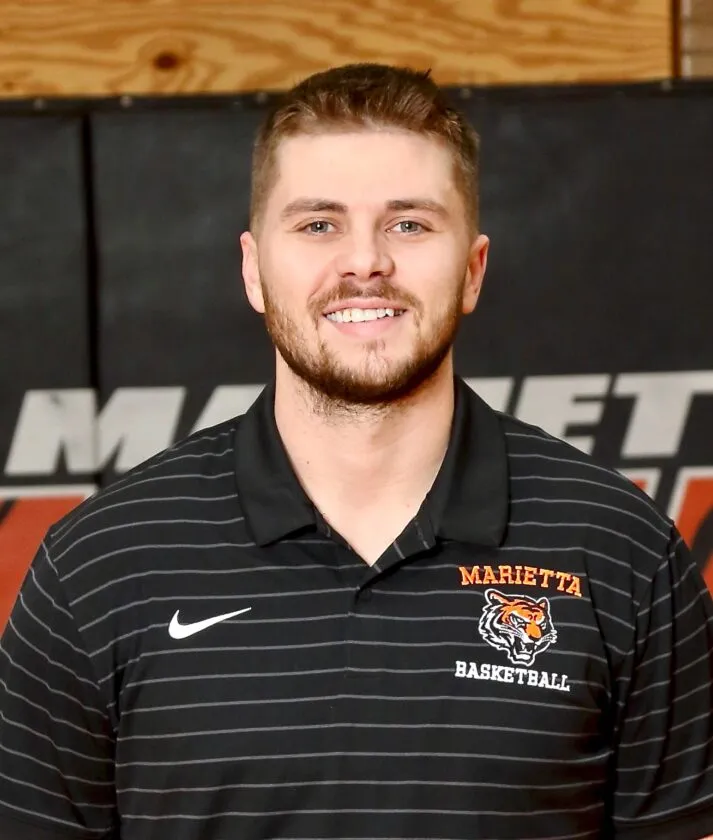 Marietta hires to Ellis to coach boys hoops