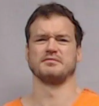 Fairmont man arrested after attack on police