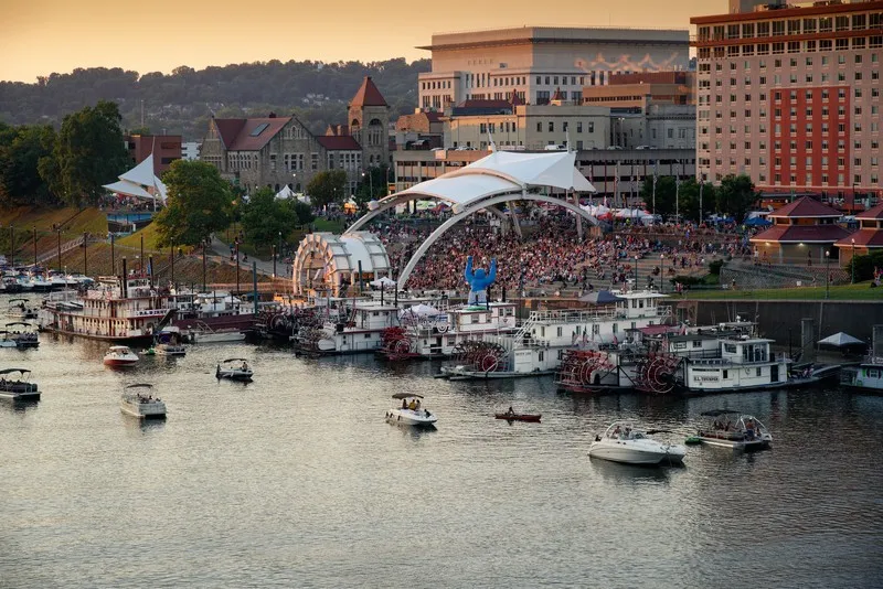 Extreme heat delays opening-night concert at Charleston Sternwheel Regatta