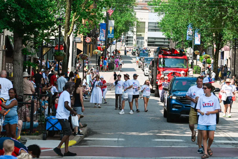 Community Fills High Street for Fourth of July Parade