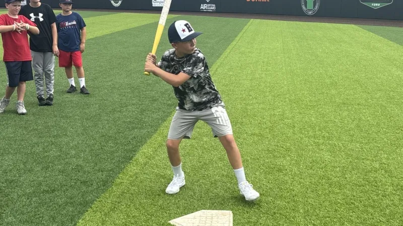 Marshall University hosting youth baseball camp