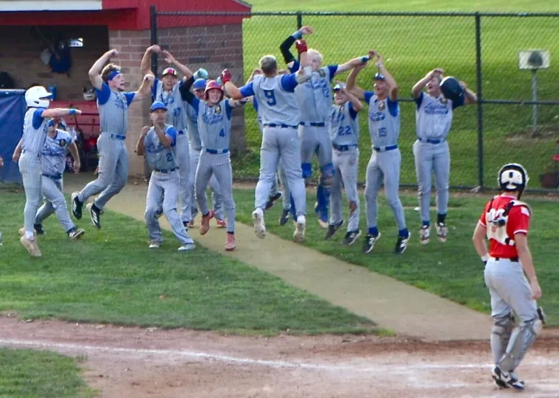 Bradford's two homers lift Bev/Low past Marietta, 8-1