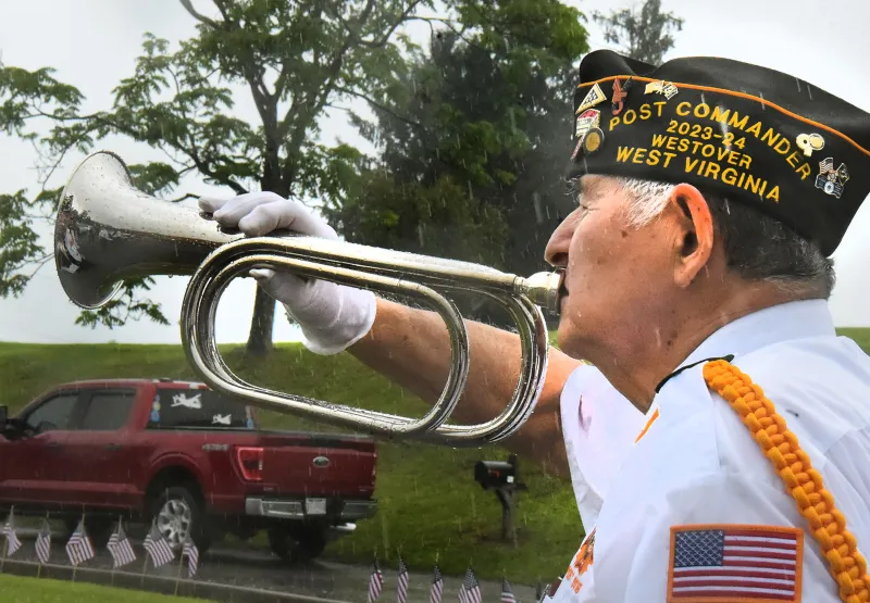 'They're why we do this': Flag ceremony honors veterans, patriotism and community