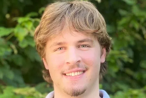 Fairmont State Humanities Students, Including City's Lhotsky, Earn Undergraduate Research Fellowships