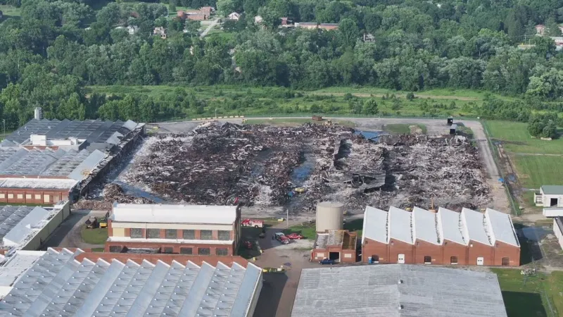 Small rekindle reported Saturday morning at site of warehouse fire in Parkersburg area