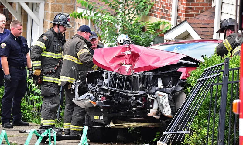 Wreck on Patrick Street in Charleston, pole knocked down