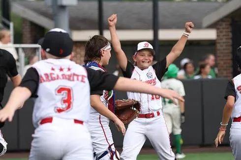 Photos: Bridgeport Wins State 9-11 Little League Title
