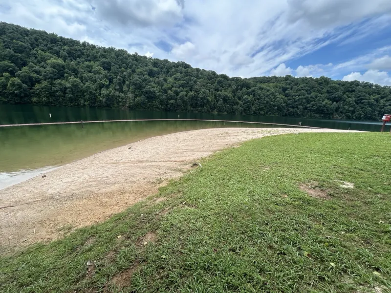 Swimming areas remain closed at Burnsville and Sutton Lakes