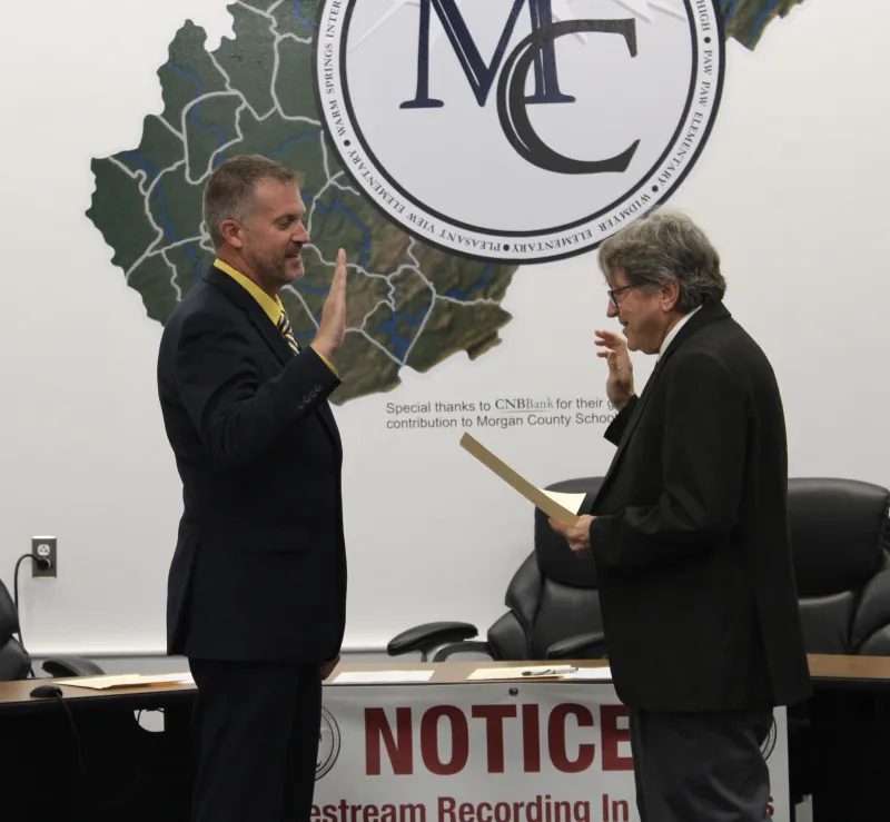 Justin Litten elected as Morgan County School Board president in 3-2 vote