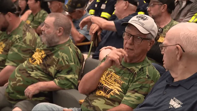 Miners pack W.Va. Public Service Commission hearing to oppose $2.48B Mon Power gas plant