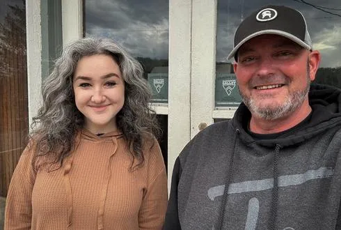 Two Bridgeport Residents, including BHS Grad, Open Restaurant with Unique Setup in State Tourist Hotspot