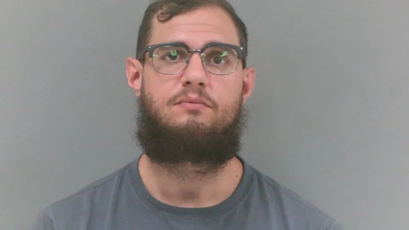 Mingo County man accused of making threats toward firefighters, WVSP says