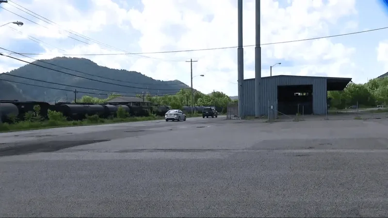 Residents urge commissioners to block Clean-Seas plastic conversion plant in Belle