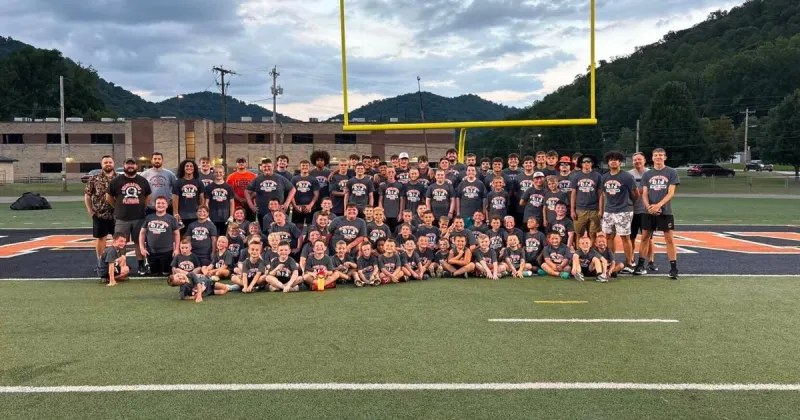 Chapmanville wraps up offseason with coaches clinic and annual camp