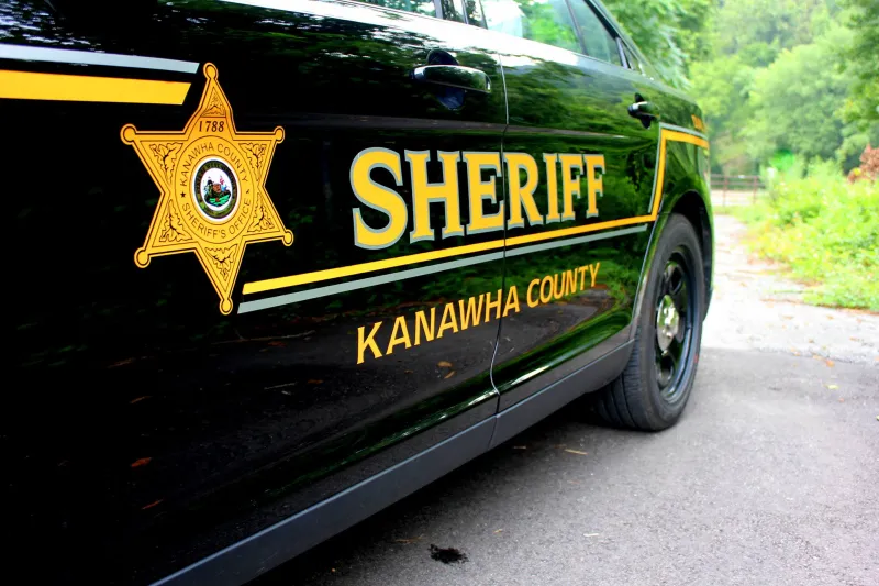Two arrested after Kanawha County deputies find children living in dreadful conditions