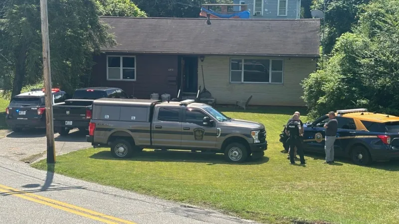 Deadly Huntington structure fire under investigation